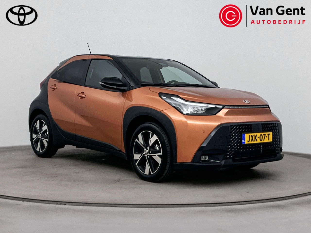 Toyota Aygo X - Hybrid 115 pulse | Apple Carplay / Android Auto | Adaptive Cruise | LED | Clima | Parkeers - AutoWereld.nl
