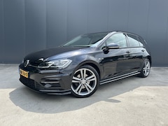 Volkswagen Golf - 1.5 TSI 150 PK R LINE VIRTUAL COCKPIT CAMERA ADAPT HIGHLINE CRUISE NAVI ECC TREKHAAK
