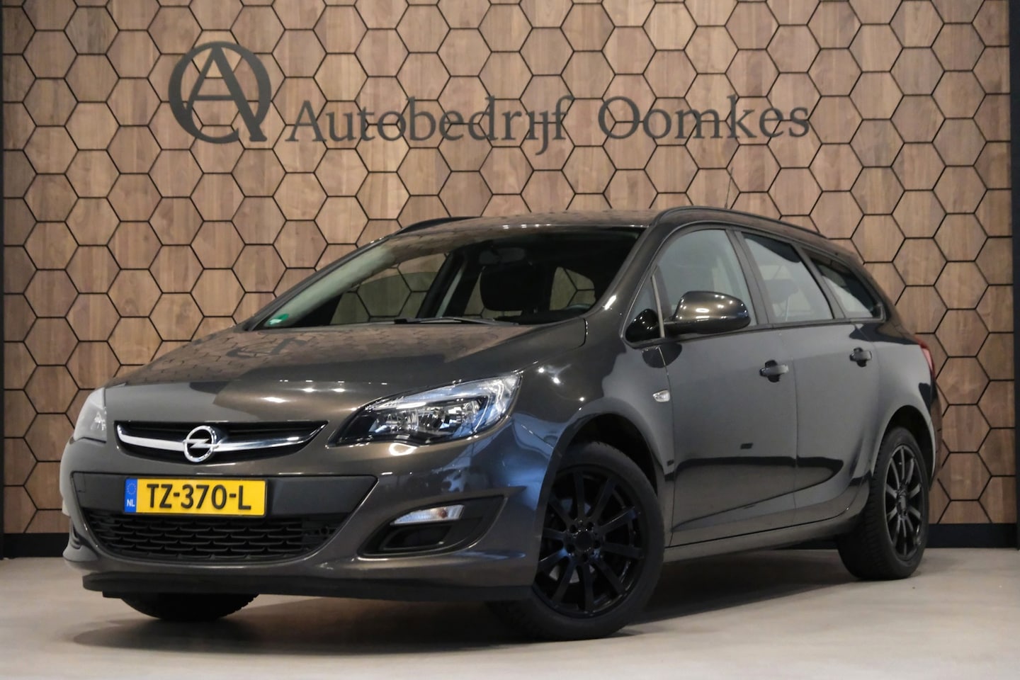 Opel Astra Sports Tourer - 1.4 **138.414km** COMPLEET ONDERHOUDEN APK 07-2027 - AutoWereld.nl