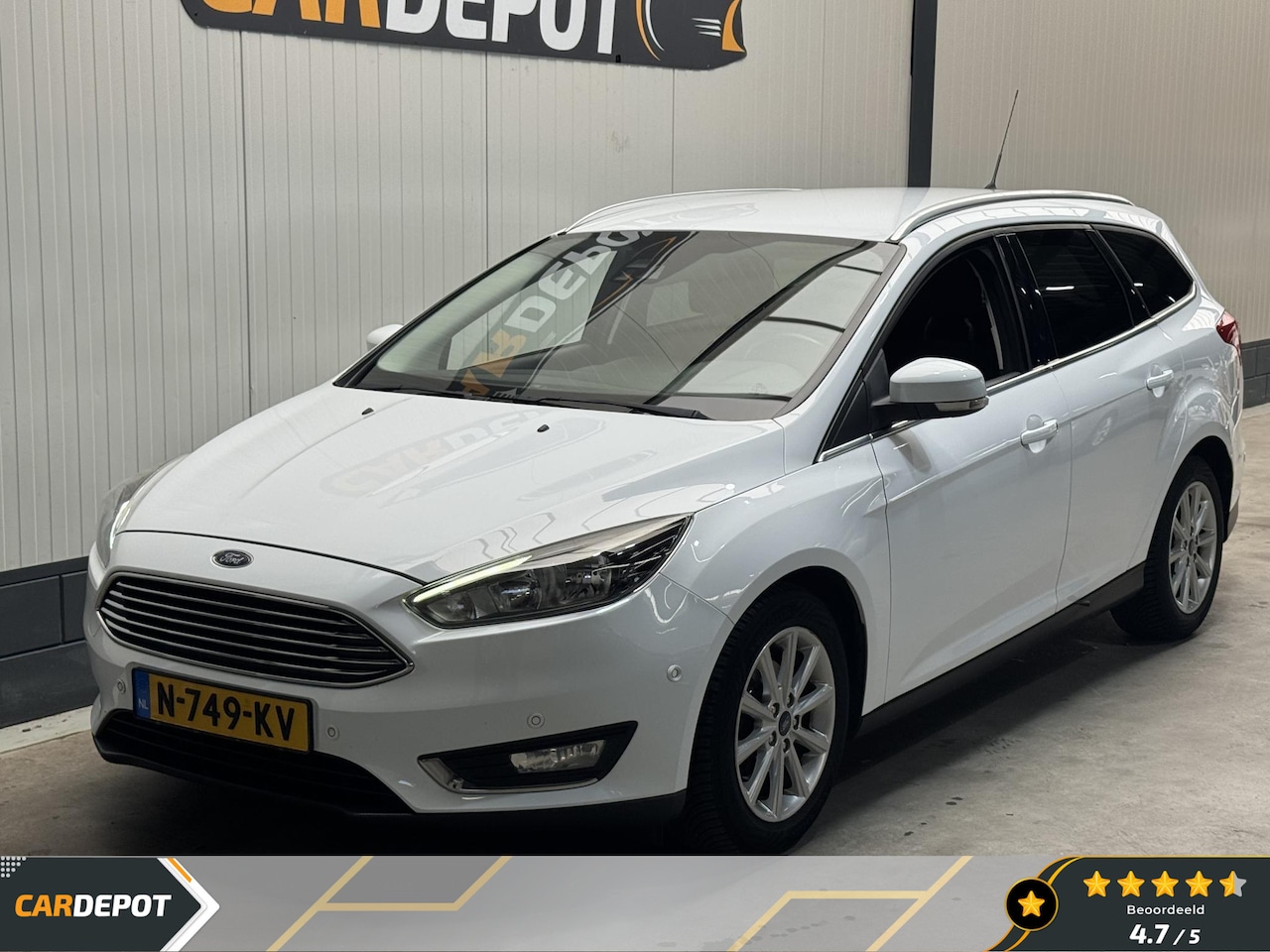 Ford Focus Wagon - 1.0 First Edition 1.0 First Edition - AutoWereld.nl