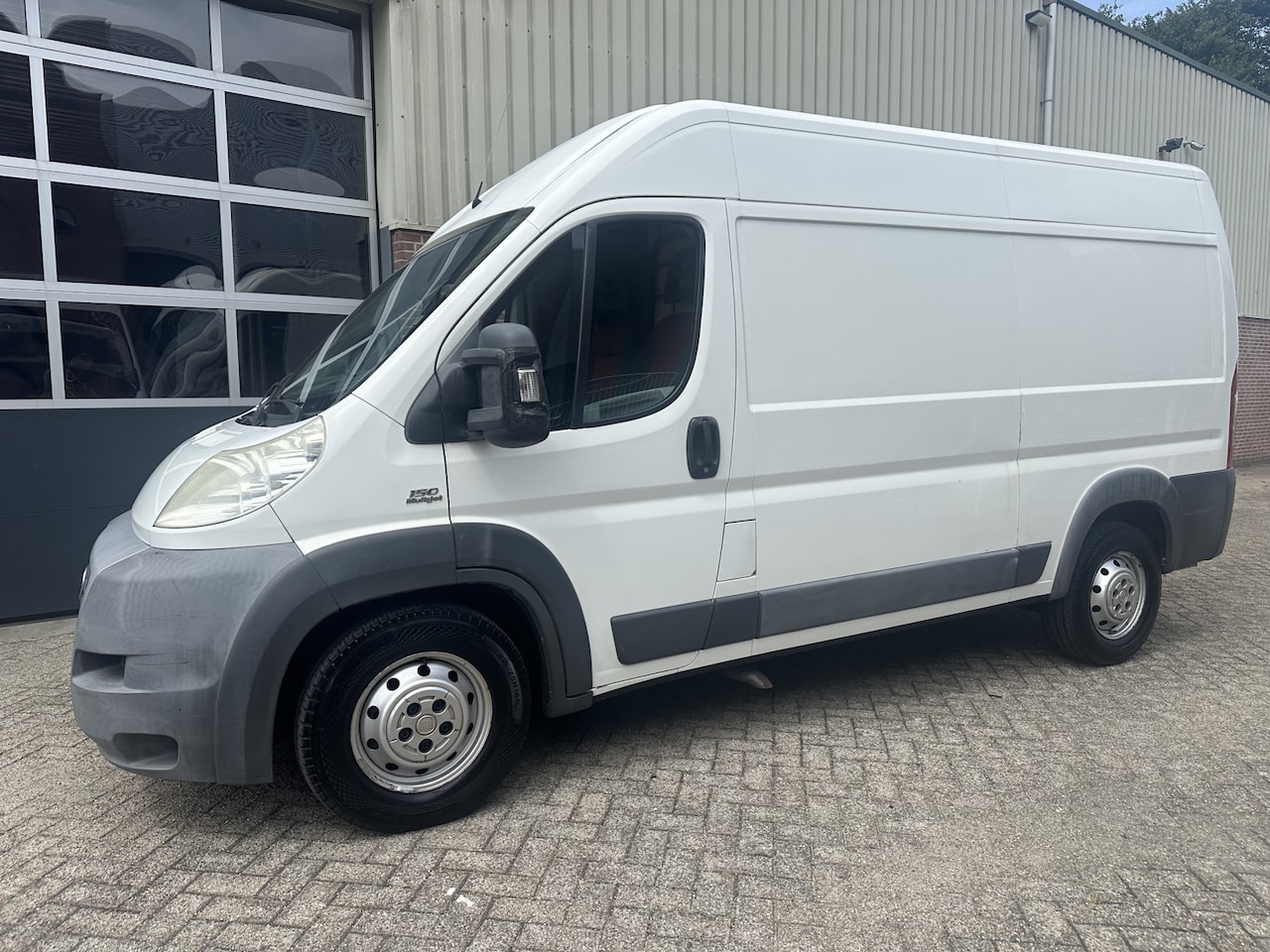 Fiat Ducato - 35H 3.0 MultiJet L2 H2 Gran Volume Airco,Cruise,Trekhaak motorstoringslampje brand - AutoWereld.nl