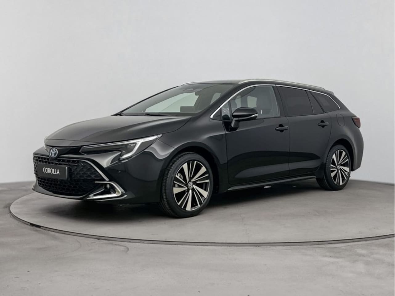 Toyota Corolla Touring Sports - Hybrid 200 Dynamic nu met E 5000,00 korting !!! - AutoWereld.nl