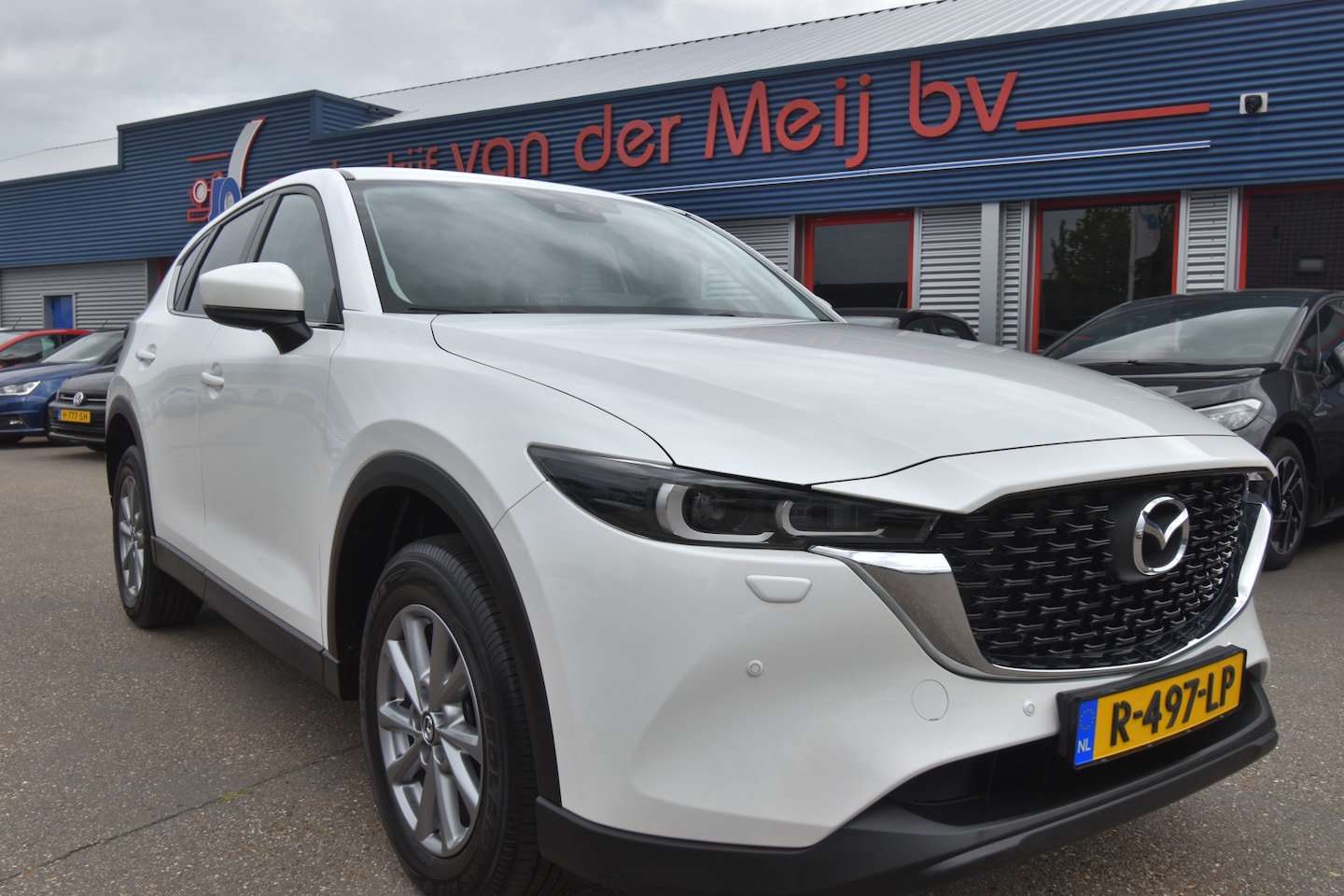Mazda CX-5 - 2.0 SkyActiv-G 165 Comfort 2.0 SkyActiv-G 165 Comfort , ST+STUUR VERW , A UIT RIJ CAM , NAVI , CLIMATR , CR CONTR , - AutoWereld.nl