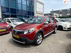 Dacia Sandero Stepway - 1.6 Lauréate Airco, APK 07/27