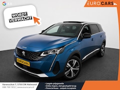 Peugeot 5008 - 1.2 PureTech GT 7 persoons Panoramdak Trekhaak Navigatie Apple Carplay Android Auto Camera