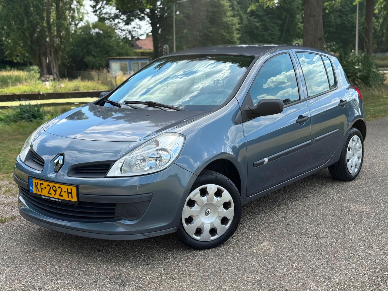 Renault Clio - 1.2-16V Authentique|Airco|5 deurs|Nieuwe apk - AutoWereld.nl