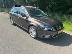Volkswagen Passat Variant - 1.4 TSI Comfort Executive Line BlueMotion