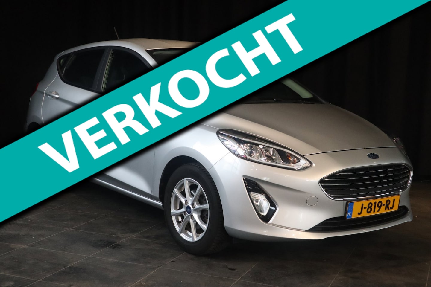 Ford Fiesta - 1.0 EcoBoost Titanium | PDC | CARPLAY | STOEL+STUURVERWARMING! - AutoWereld.nl