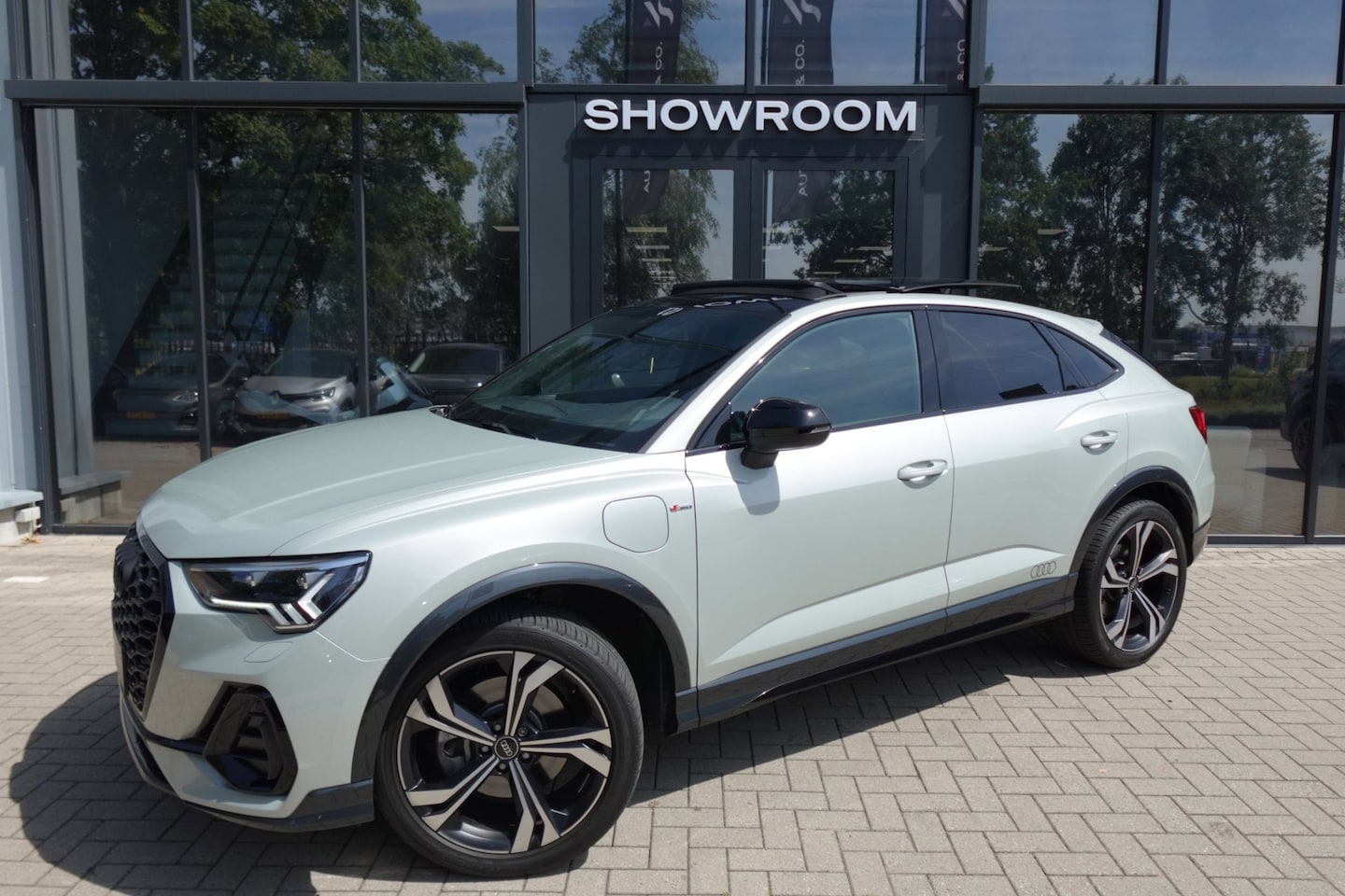 Audi Q3 Sportback - 45 TFSI e Edition PANO MATRIX CAMERA VOL - AutoWereld.nl