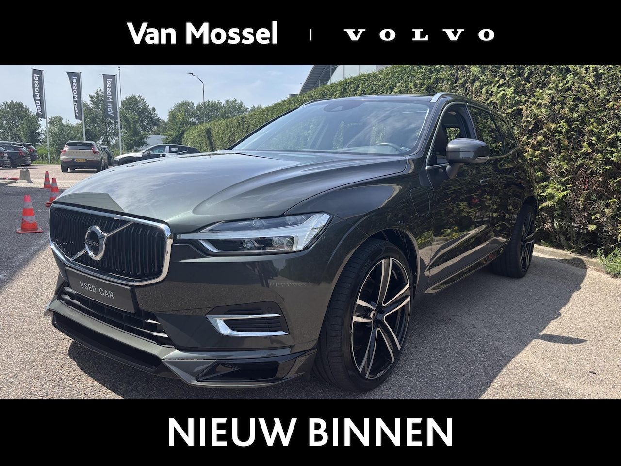 Volvo XC60 - T8 Twin Engine AWD Momentum Heico pakket Aut. - AutoWereld.nl