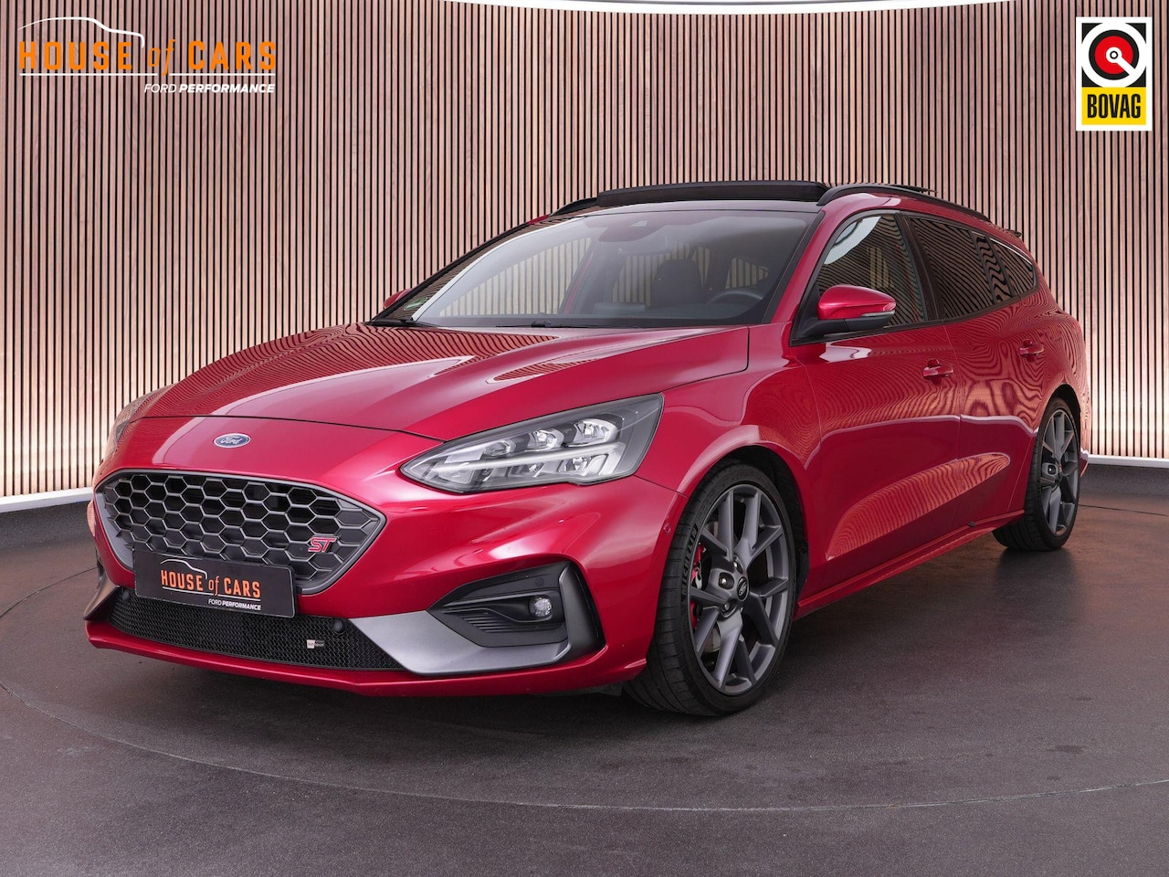 Ford Focus Wagon - ST-3 AUTOMAAT 2.3 280pk PERFORMANCE PACK |track modus|panoramadak|B&O|Apple Carplay|blind - AutoWereld.nl
