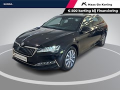 Skoda Superb Combi - 1.4TSIiV 160kW/218PK Business Edition Plus · Navigatie · Trekhaak · Camera + Parkeersensor