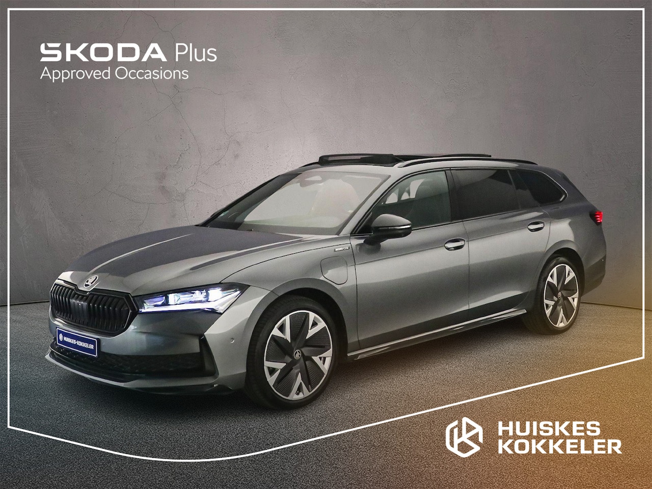 Skoda Superb Combi - Sportline Business 1.5 TSI PHEV 204pk DSG Automaat Trekhaak, Panoramadak, Head up display, - AutoWereld.nl