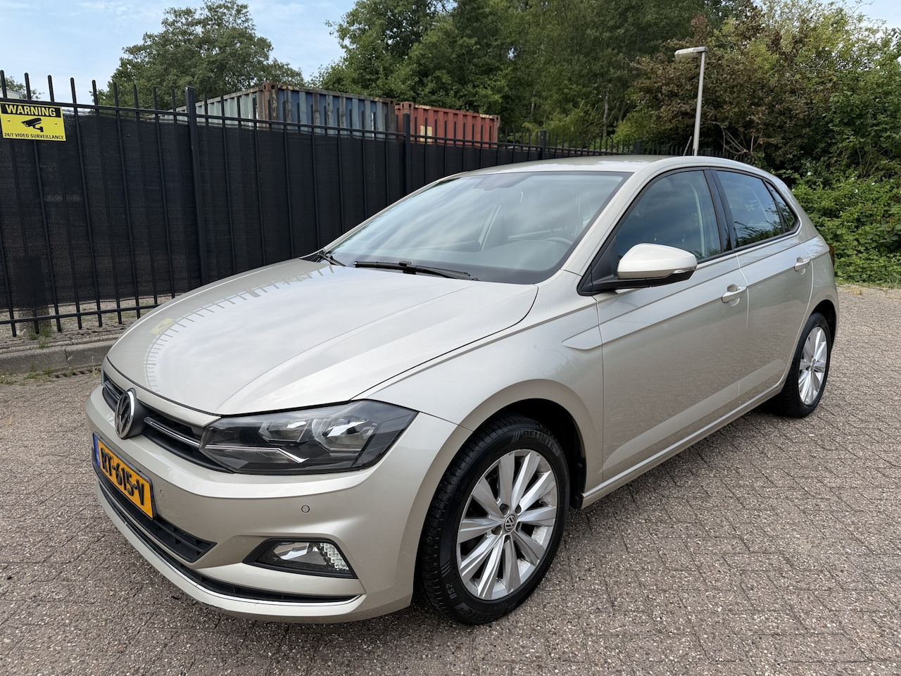 Volkswagen Polo - 1.0 TSI Highline Carplay/Clima/ACC/Camera/LED/Navi - AutoWereld.nl