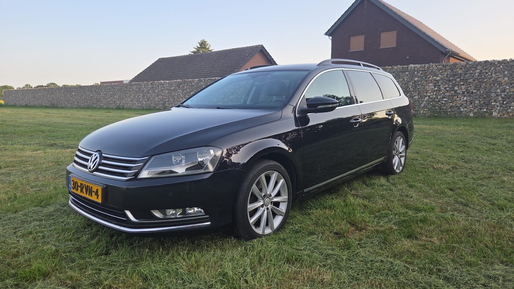 Volkswagen Passat Variant - 1.4 TSI Highline BlueMotion|Automaat|Airco|Apk - AutoWereld.nl