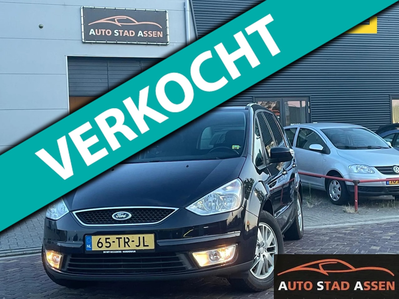 Ford Galaxy - 2.0 16V Ghia/ 7 Pers/ NW Apk Airco/ Cruise - AutoWereld.nl