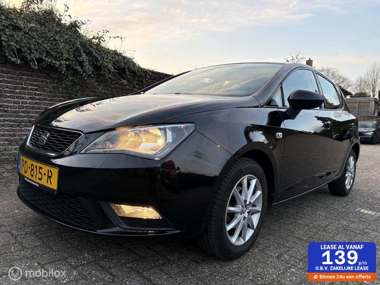 SEAT Ibiza - 1.0 TSI Style Navigatie /Cruise control / Nw. APK - AutoWereld.nl