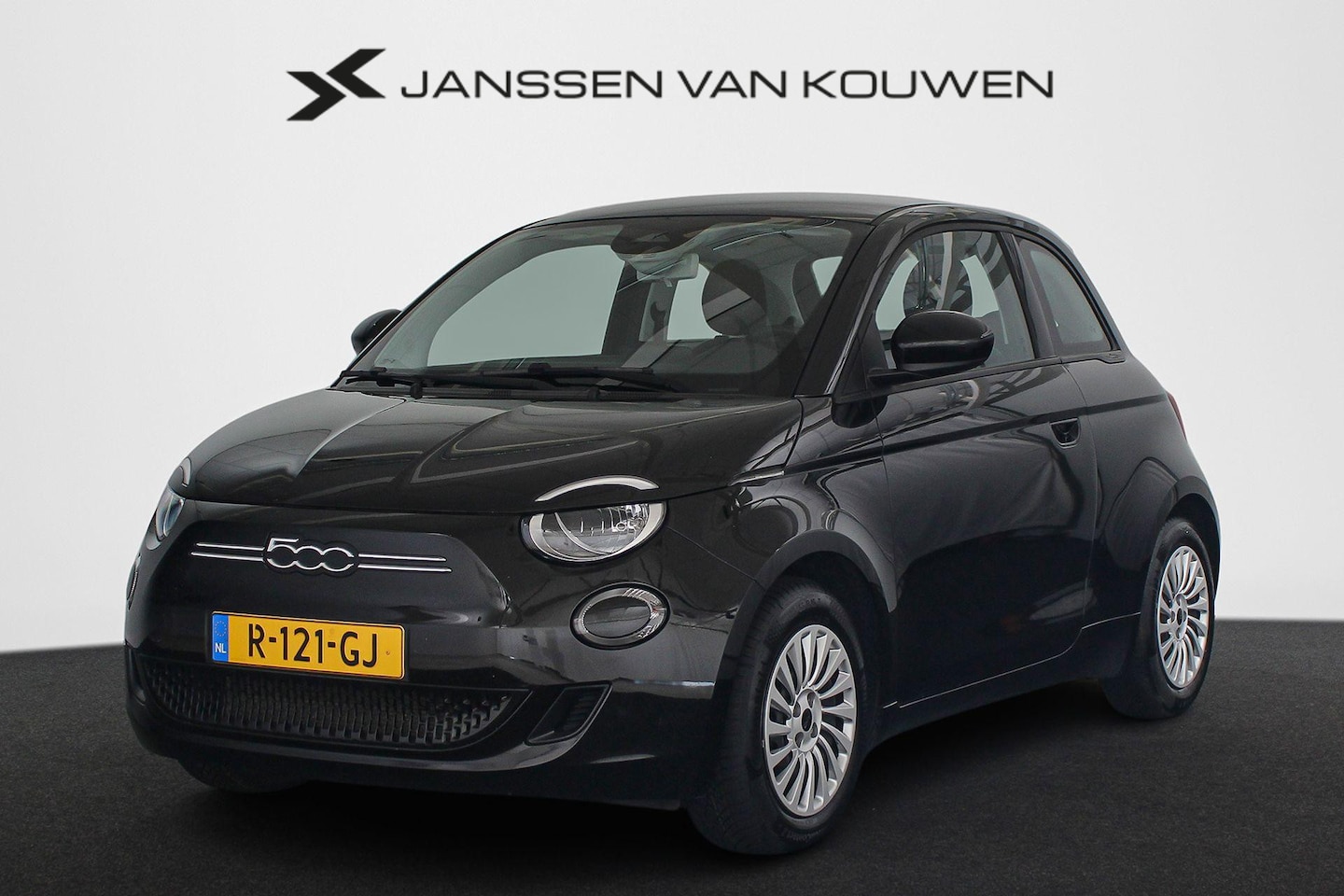 Fiat 500 - Action 24 kWh Apple CarPlay Airco - AutoWereld.nl