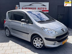 Peugeot 1007 - 1.4 Gentry AIRCO|RIJD GOED|APK NIEUW