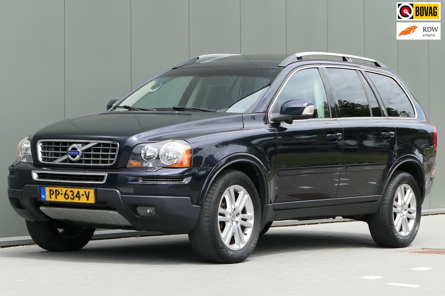 Volvo XC90 - 3.2 R-Design Youngtimer 7-Persoons Schuifdak - AutoWereld.nl