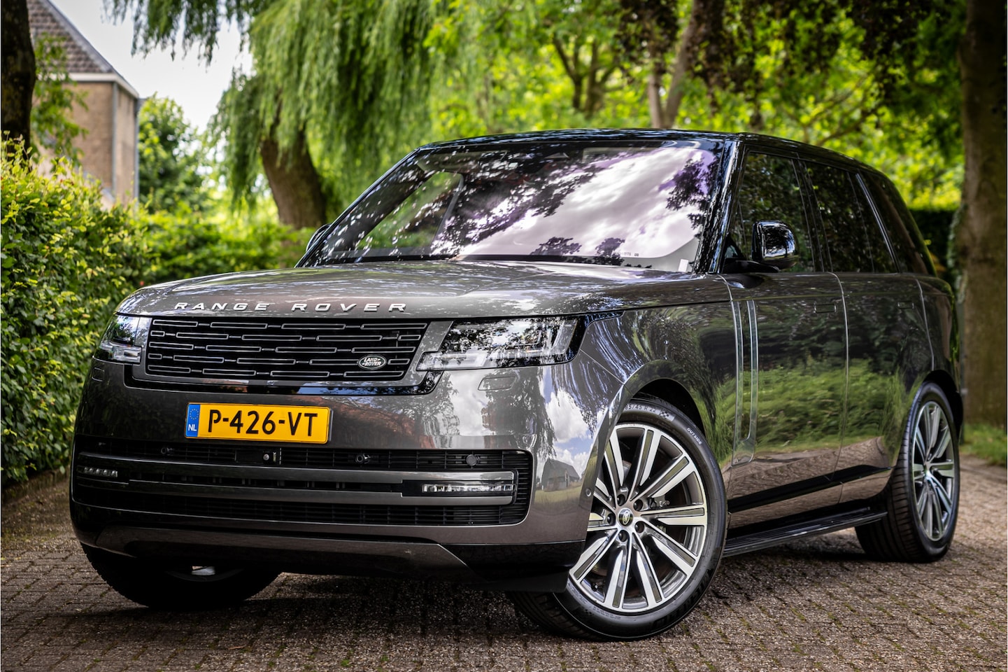 Land Rover Range Rover - 3.0 P400 First Edition Entertainment 4W Sturing Massage Koelbox Signature Meridian - AutoWereld.nl
