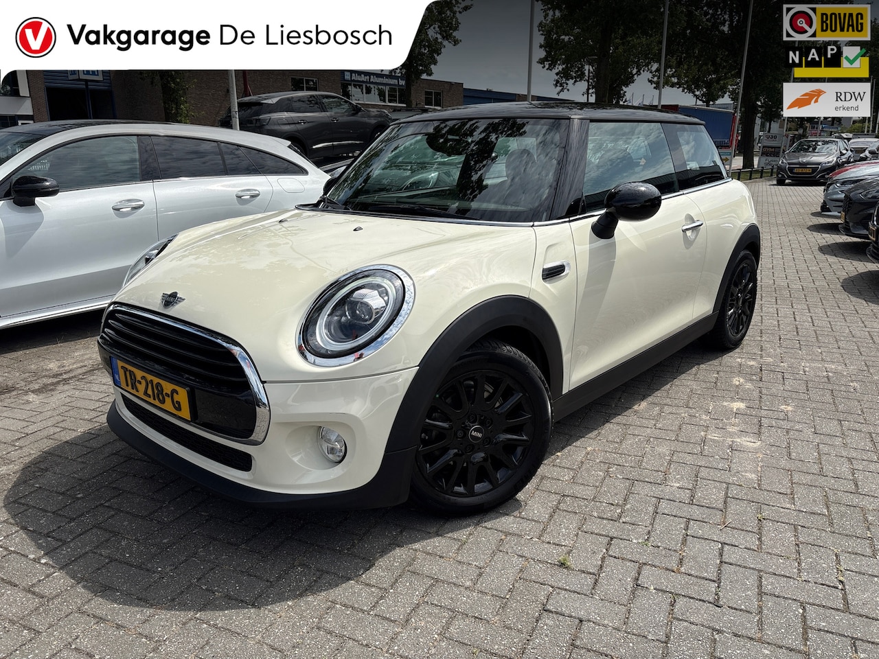 MINI 3-Deurs - 1.5 Cooper Chili/navi/pdc/cruisec/boeken/sportstoelen//clima/ - AutoWereld.nl