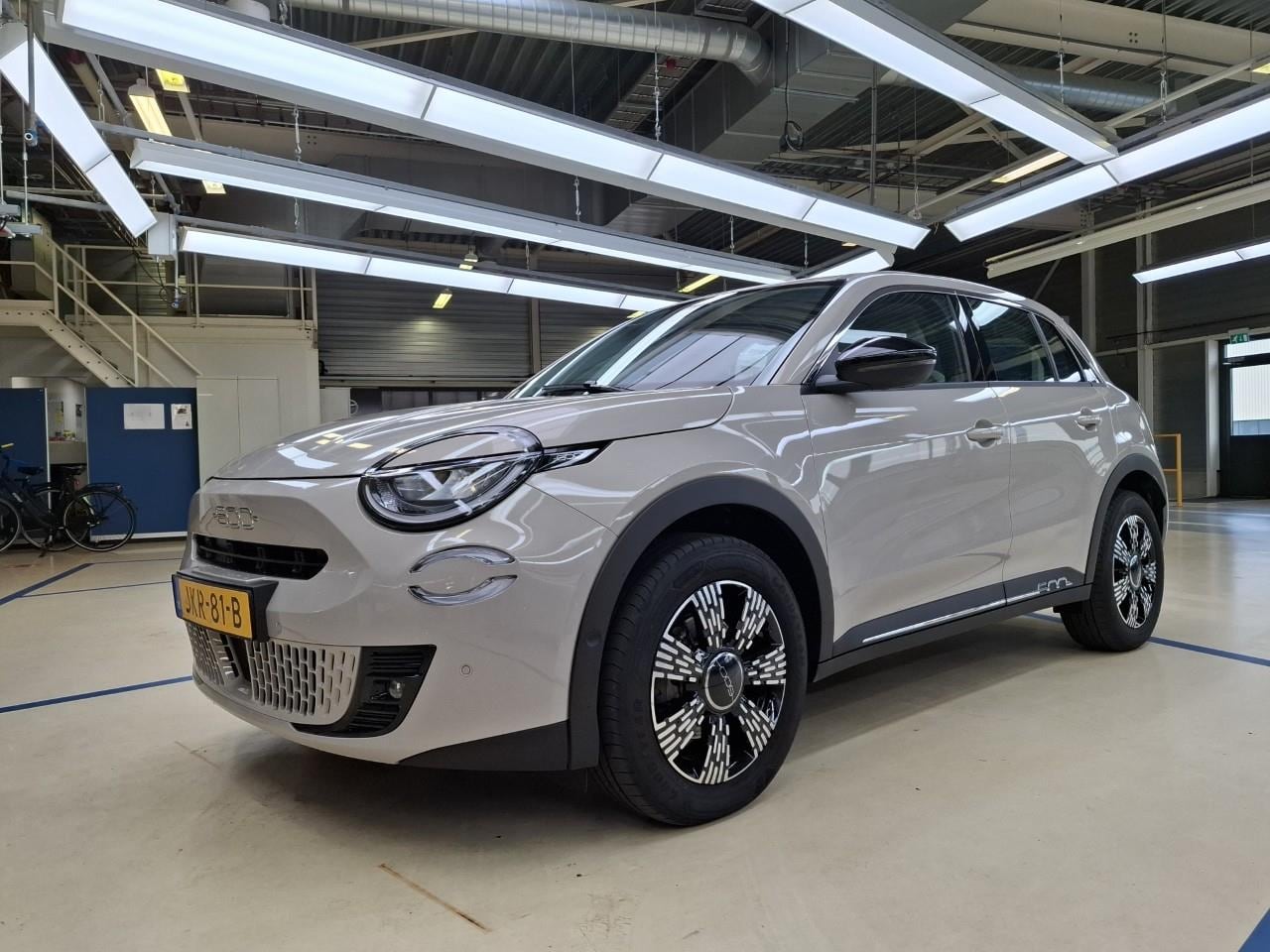 Fiat 600e - Urban 54 kWh 7,4 kWh lader | Climate Control | Navigatie by App | Draadloos Apple Carplay - AutoWereld.nl