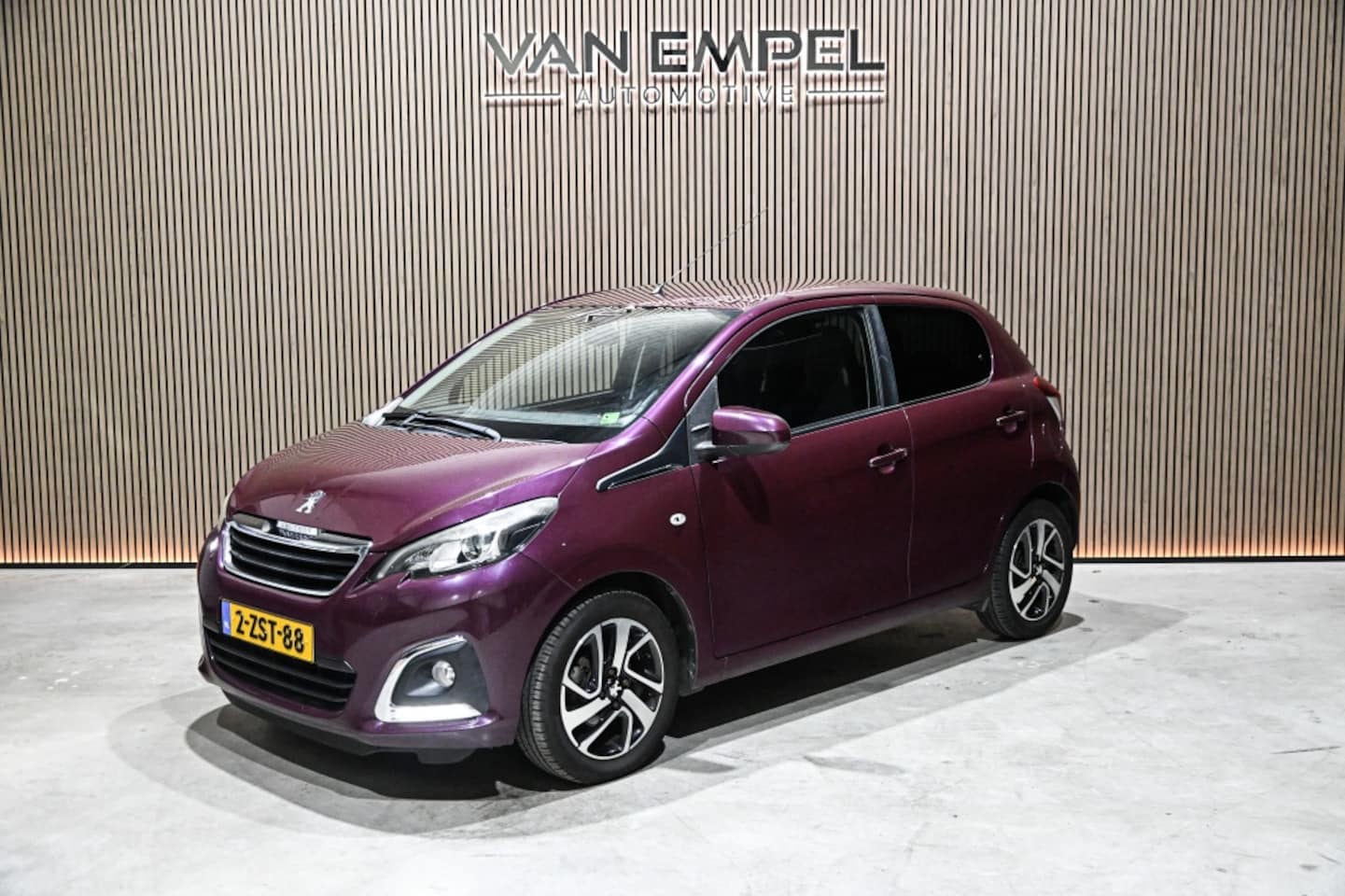 Peugeot 108 - 1.0 e-VTi Allure 1.0 e-VTi Allure - AutoWereld.nl
