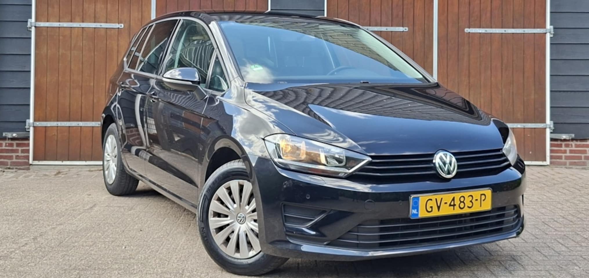 Volkswagen Golf Sportsvan - 1.2 TSI Comfortline | Parkeersenoren | Onderhoudsboekjes | Nieuw - AutoWereld.nl