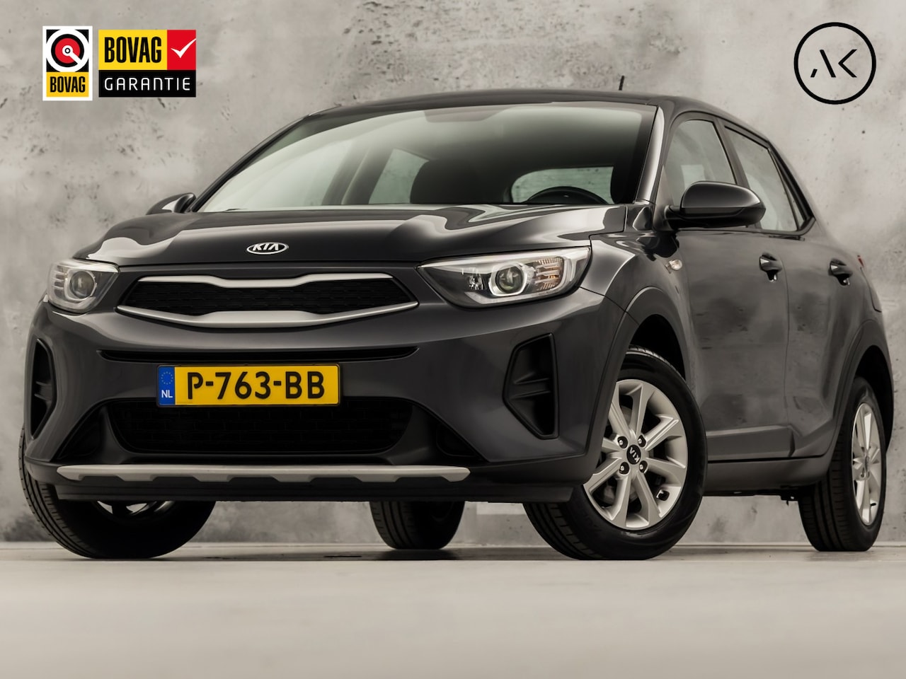Kia Stonic - 1.2 MPi ComfortPlusLine Navigator (APPLE CARPLAY, NAVIGATIE, CAMERA, LM VELGEN, SPORTSTOEL - AutoWereld.nl