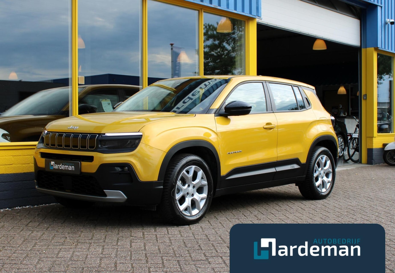 Jeep Avenger - 1.2 Altitude Navi Carplay Camera - AutoWereld.nl