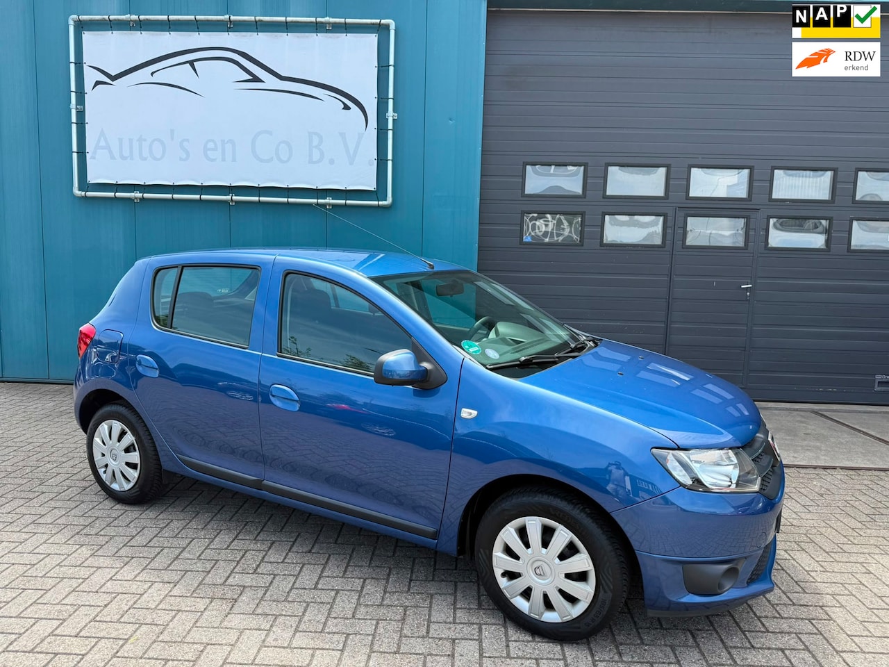 Dacia Sandero - 0.9 TCe Lauréate 5-deurs Airco Navigatie Compleet onderhouden NL Auto NAP Zeer nette staat - AutoWereld.nl