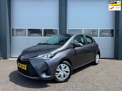 Toyota Yaris - 1.5 VVT-i Aspiration Camera Navigatie
