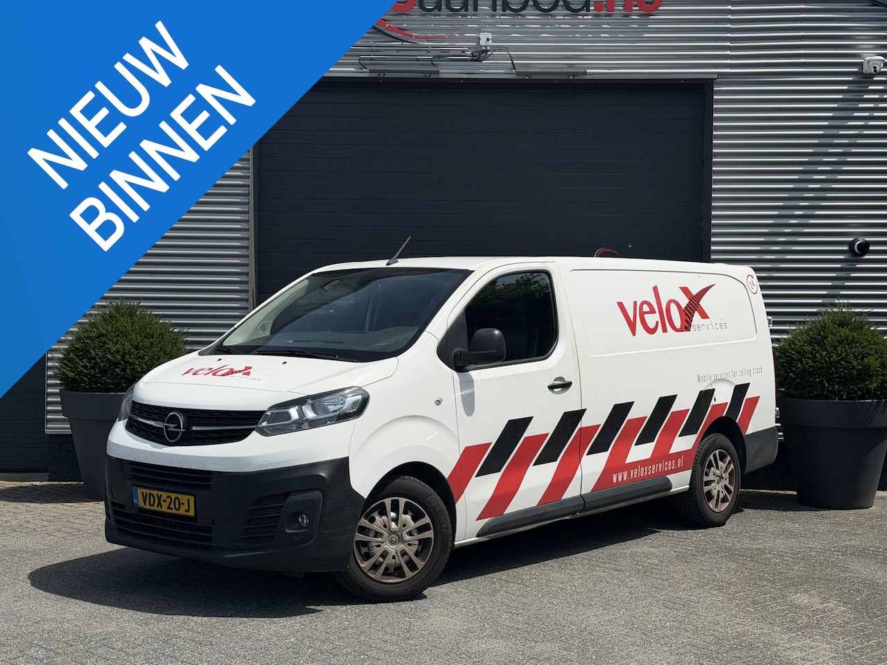 Opel Vivaro - 2.0 CDTI L2H1 Edition Handel/Export | Navigatie | Camera | DAB | Lederen Bekleding | - AutoWereld.nl