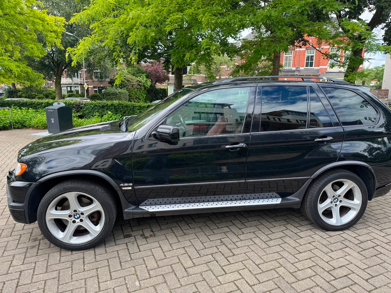 BMW X5 - BMW X5 4.6 met motorschade. - AutoWereld.nl