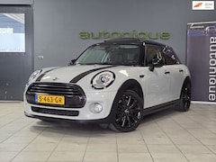 MINI 5-Deurs - 1.5 Cooper Chili Serious Business Panodak/sportleder/navi/ambi-light