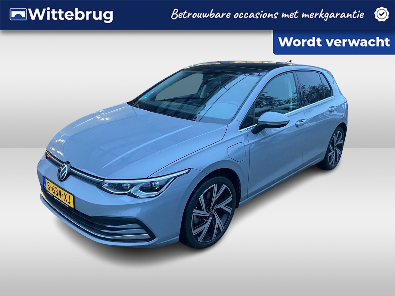 Volkswagen Golf - 1.4 eHybrid Style / Pano / Navigatie / App connect / Trekhaak / Memory seat / Stoel+stuur - AutoWereld.nl