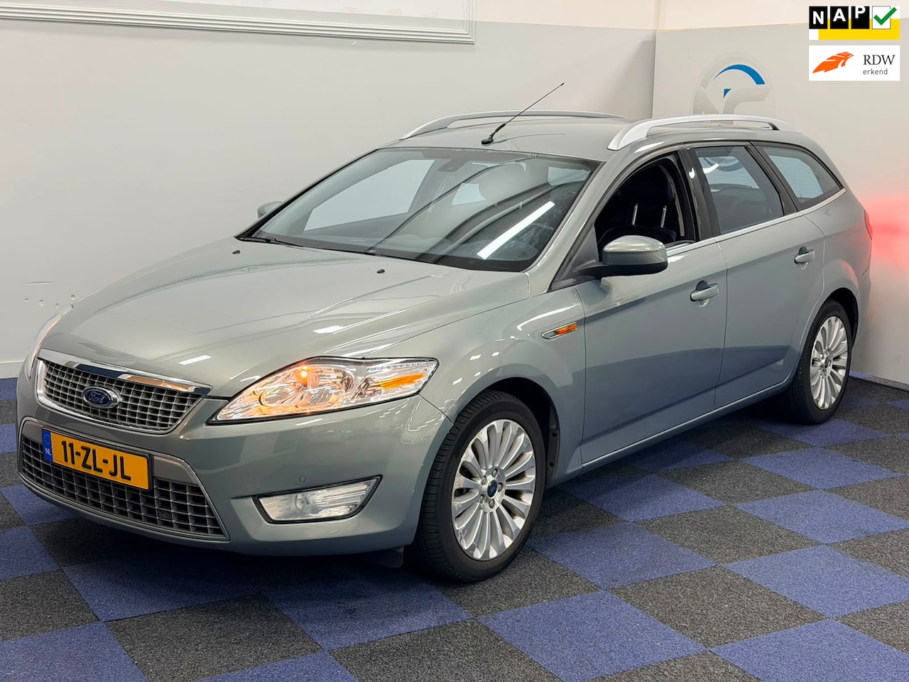 Ford Mondeo Wagon - 2.3-16V Titanium / NAVI-MULTIEMEDIA / NETTE AUTO / AUTOMAAT - AutoWereld.nl