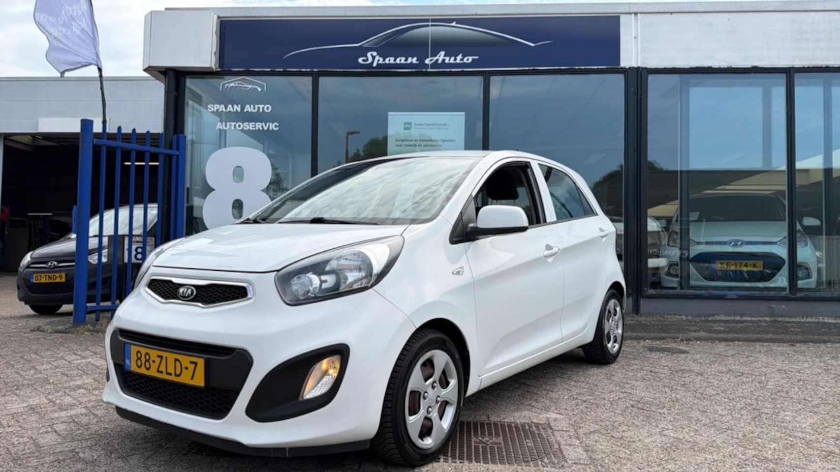 Kia Picanto - 1.0 CVVT Comfort P. | 5 DEURS | AIRCO | ELEC RAMEN - AutoWereld.nl