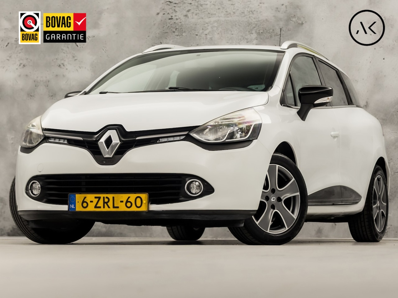Renault Clio Estate - 0.9 TCe Dynamic Sport (NAVIGATIE, CRUISE, LM VELGEN, SPORTSTOELEN, GETINT GLAS, NIEUWE APK - AutoWereld.nl