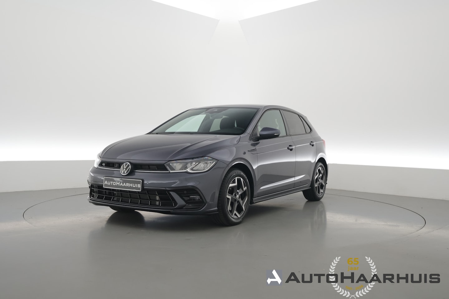 Volkswagen Polo - 1.0 TSI R-Line Edition | Dig. Cockpit | Adapt. Cruise | Keyless | Camera | Apple CarPlay - AutoWereld.nl