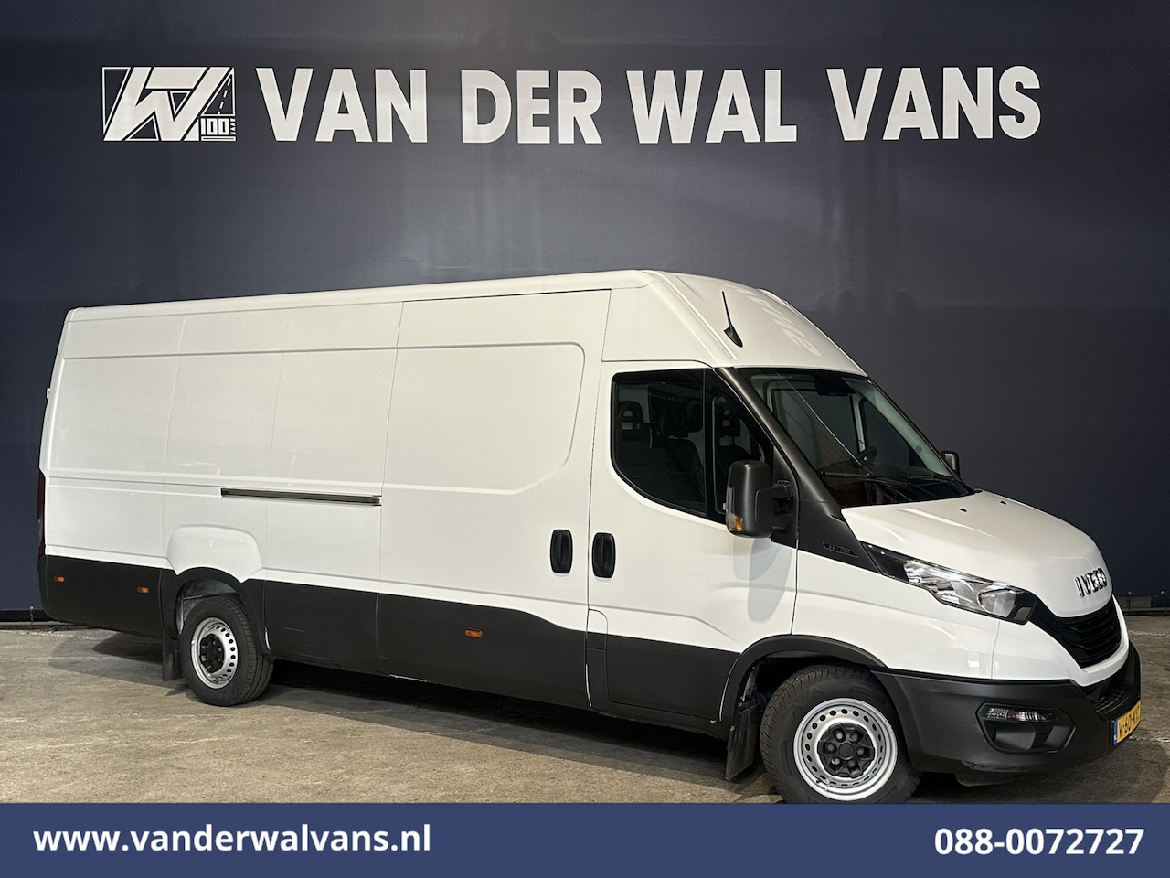 Iveco Daily - 35S16 157pk L3H2 Euro6 Airco | 3500kg trekvermogen | Parkeersensoren Bijrijdersbank - AutoWereld.nl