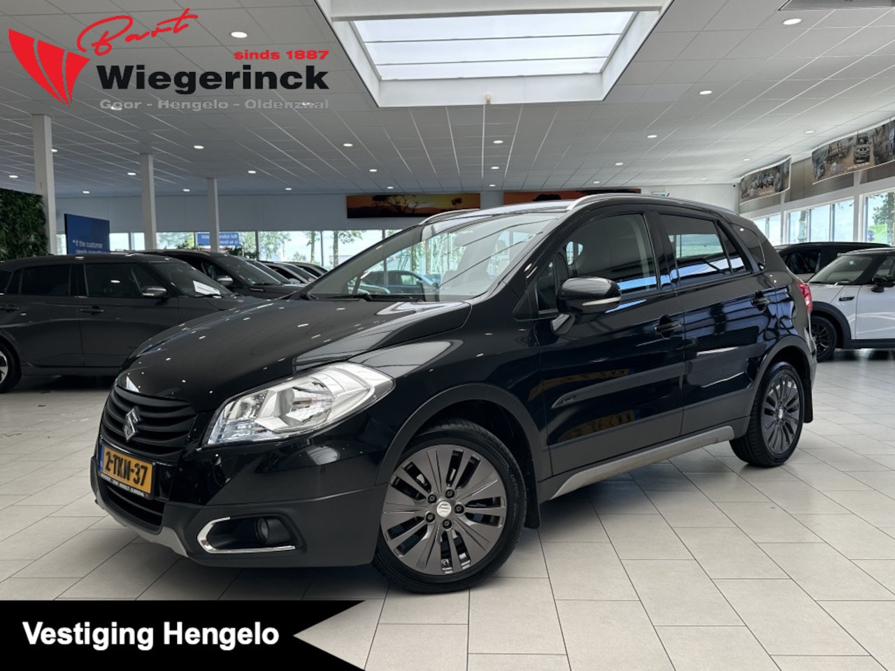 Suzuki SX4 S-Cross - 1.6 Exclusive [ ORIGINEEL NL I TREKHAAK I STOELVERWARMING I CRUI - AutoWereld.nl