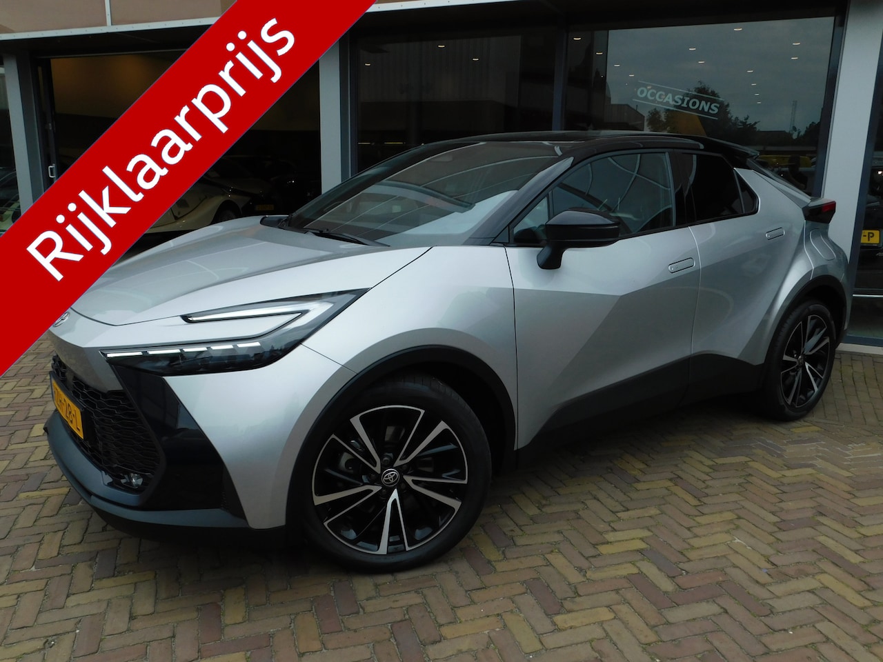 Toyota C-HR - 2.0 Plug-in Hybrid 220 Executive - AutoWereld.nl