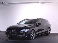 Volvo V60 - 2.0 T6 Plug-in hybrid AWD Plus Dark | H/K | PANO |