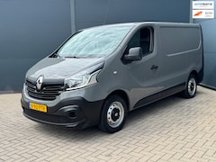 Renault Trafic - 1.6 dCi T27 L1H1 Carplay / Trekhaak