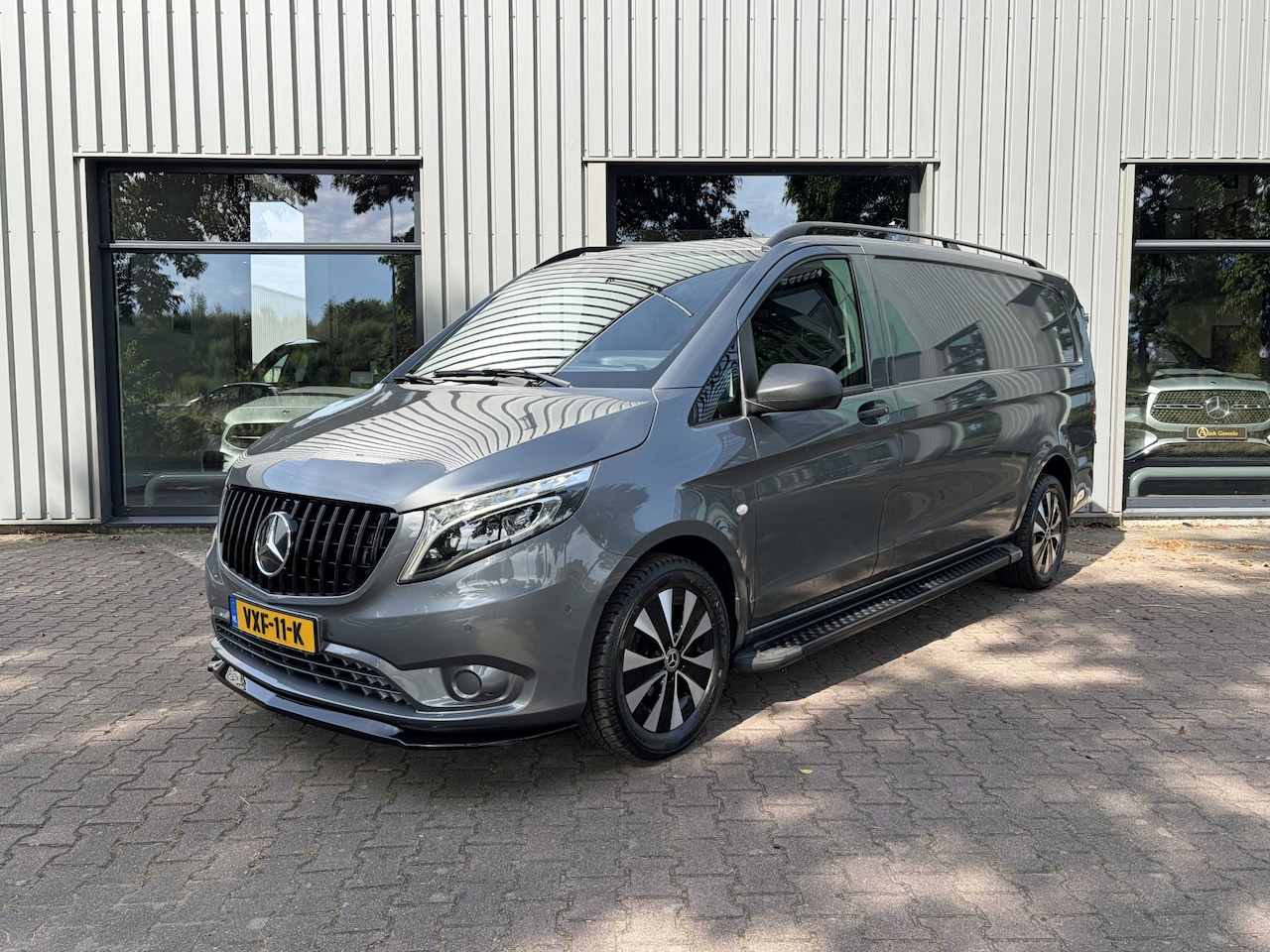 Mercedes-Benz Vito - 119 CDI XL LED Koplampen Deuren Trekhaak 2.5T Navi Cruisecontrol LM velgen Bumpers in kleu - AutoWereld.nl