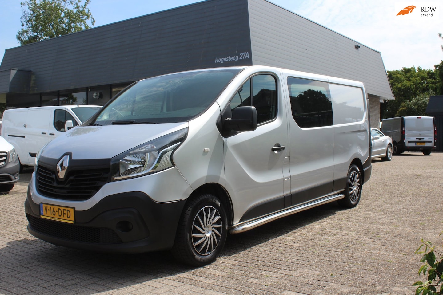 Renault Trafic - DUBBEL CABINE LANGE UITV 1.6 dCi T29 L2H1 DC Générique - AutoWereld.nl