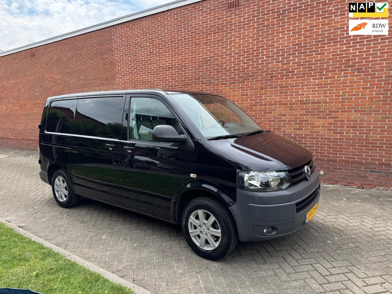 Volkswagen Transporter - 2.0 TDI L1H1 T800 Baseline DC Airco 1e Eigenaar - AutoWereld.nl