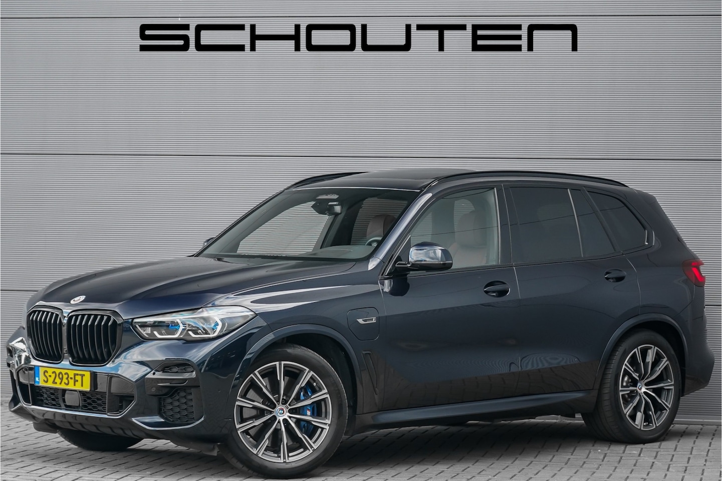 BMW X5 - xDrive45e M-Sport Pano Laser LED ACC Trekhaak Memory 360° - AutoWereld.nl